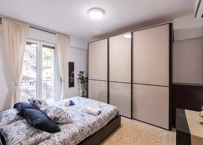 Apartment Too Easy