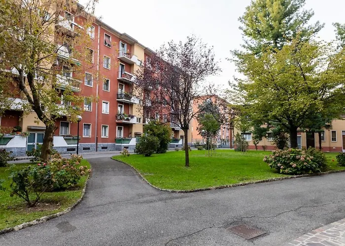 Too Easy Apartment *
